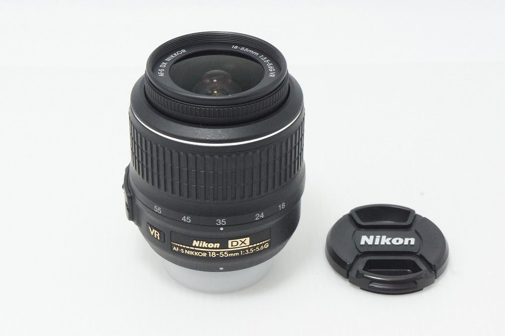 美品 Nikon ニコン AF-S DX NIKKOR 18-55mm F3.5-5.6G VR APS-C ズームレンズ 260603ae