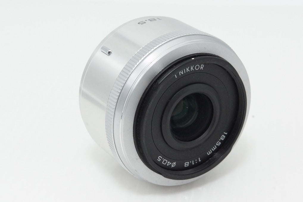 Nikon 1 NIKKOR 18.5mm F1.8 Prime Lens Silver With Original Box 260403ah