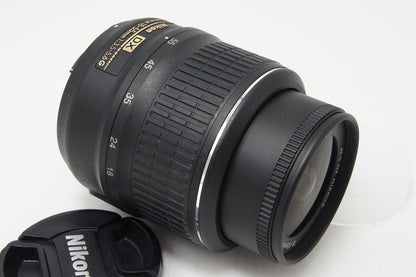 美品 Nikon ニコン AF-S DX NIKKOR 18-55mm F3.5-5.6G VR APS-C ズームレンズ 260603ae
