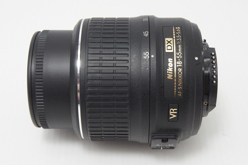 美品 Nikon ニコン AF-S DX NIKKOR 18-55mm F3.5-5.6G VR APS-C ズームレンズ 260603ae