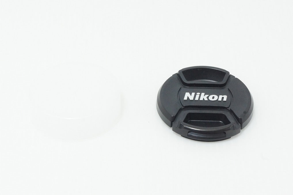 美品 Nikon ニコン AF-S DX NIKKOR 18-55mm F3.5-5.6G VR APS-C ズームレンズ 260603ae