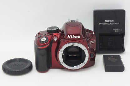 Nikon ニコン D3200 ボディ デジタル一眼レフカメラ レッド 260917n