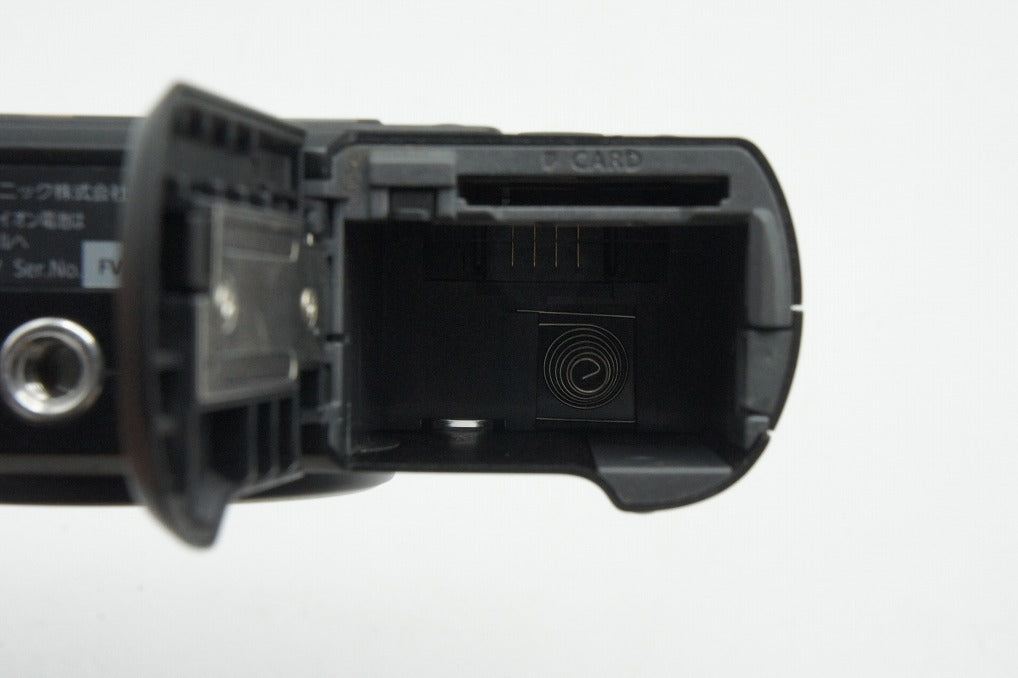 良品 Panasonic パナソニック LUMIX DMC-GF1 ボディ ミラーレス一眼カメラ ブラック 元箱付 251220s