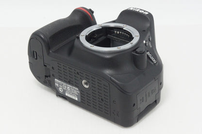 美品 Nikon ニコン D5200 ボディ + AF-S DX 18-55mm VR レンズキット デジタル一眼レフカメラ 260915g