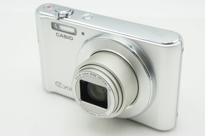 美品 CASIO カシオ EXILIM EX-ZS210 コンパクトデジタルカメラ シルバー 元箱付 260227h
