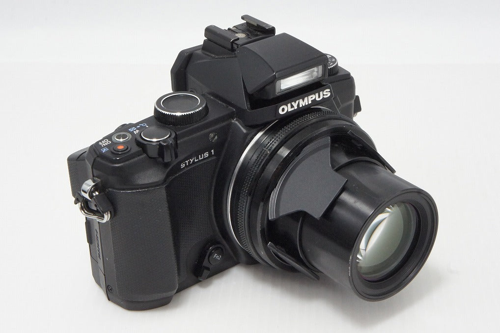 OLYMPUS オリンパス STYLUS 1 コンパクトデジタルカメラ 260529e