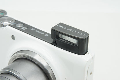 Nikon ニコン COOLPIX S9400 コンパクトデジタルカメラ エレガントホワイト 260303j