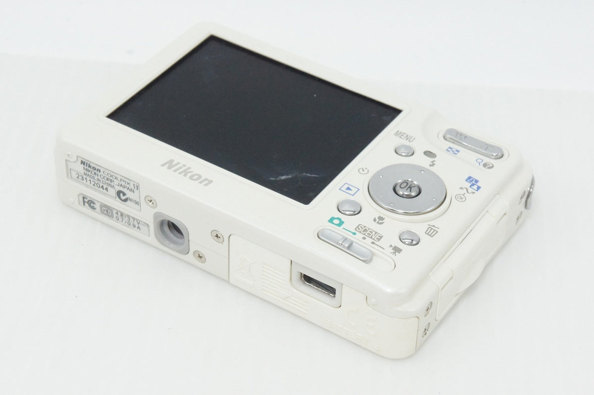Nikon ニコン COOLPIX S3 コンパクトデジタルカメラ クリームホワイト 260918a