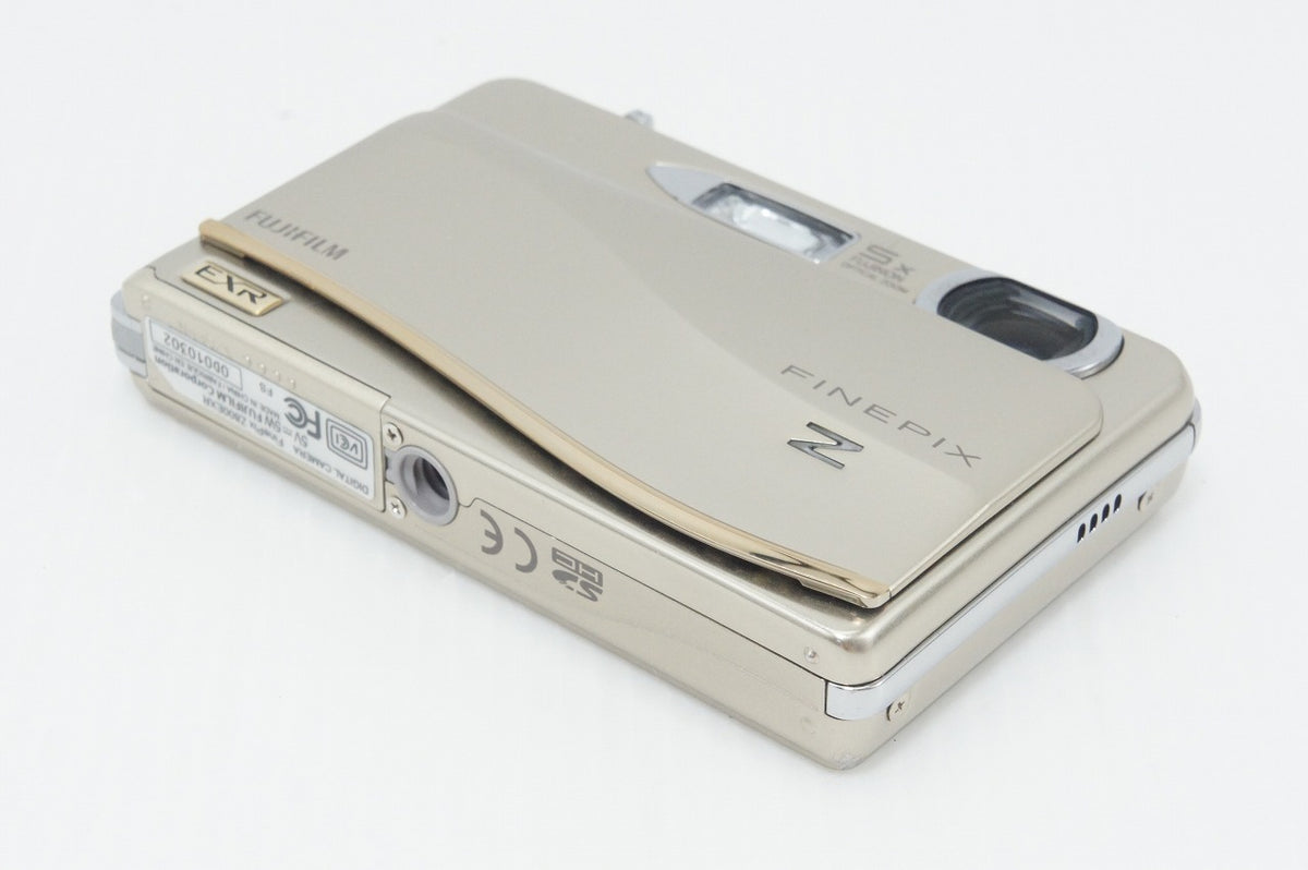美品 FUJIFILM 富士フイルム FinePix Z800EXR コンパクトデジタルカメラ ゴールド ケース付 260918ac
