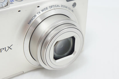 良品 Nikon ニコン COOLPIX S6100 コンパクトデジタルカメラ シルバー 260911m