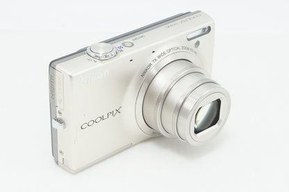 良品 Nikon ニコン COOLPIX S6100 コンパクトデジタルカメラ シルバー 260911m