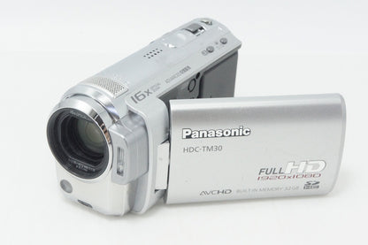 良品 Panasonic パナソニック HDC-TM30 デジタルビデオカメラ プラチナシルバー 260917k