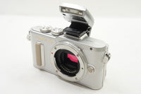 良品 OLYMPUS オリンパス PEN E-PL8 ボディ ミラーレス一眼カメラ ホワイト 元箱付 250402aa