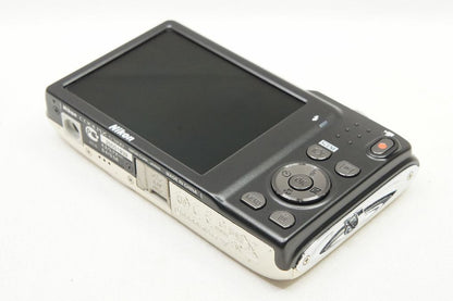訳あり品 Nikon ニコン COOLPIX S3100 コンパクトデジタルカメラ シャンパンシルバー 元箱付 250621h