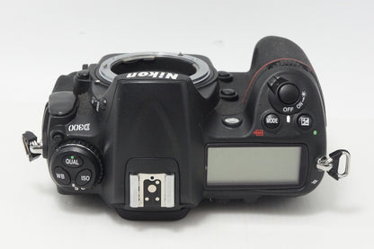 良品 Nikon ニコン D300 ボディ デジタル一眼レフカメラ 260821y