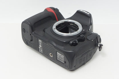 良品 Nikon ニコン D300 ボディ デジタル一眼レフカメラ 260821y