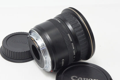 美品 Canon キヤノン EF 20-35mm F3.5-4.5 USM フルサイズ ズームレンズ 260605d