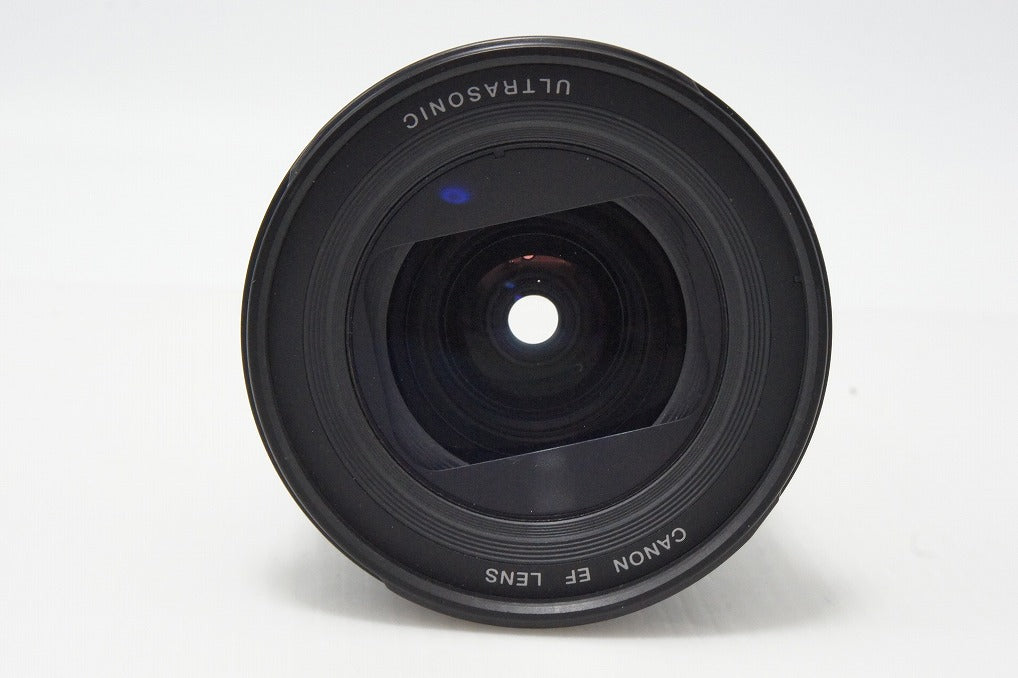 美品 Canon キヤノン EF 20-35mm F3.5-4.5 USM フルサイズ ズームレンズ 260605d