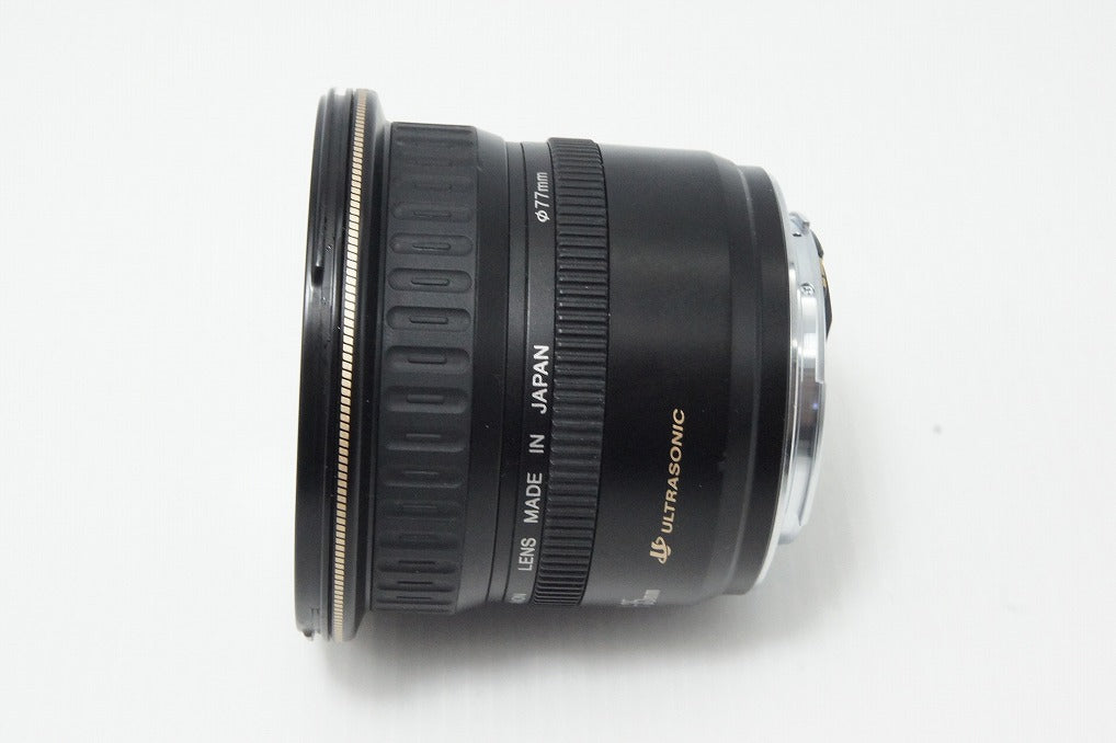 美品 Canon キヤノン EF 20-35mm F3.5-4.5 USM フルサイズ ズームレンズ 260605d