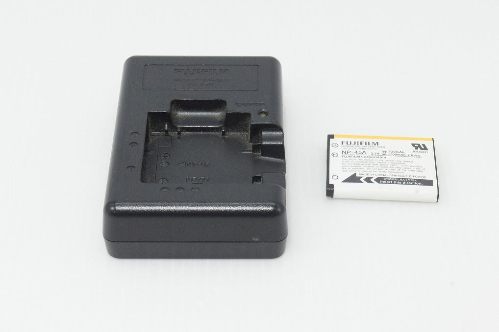 良品 FUJIFILM フジフィルム FinePix Z950EXR コンパクトデジタルカメラ ピンクゴールド 260408p