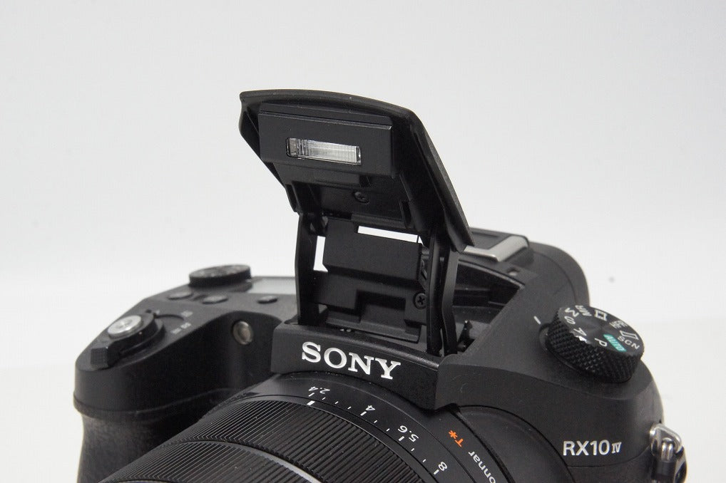 良品 SONY ソニー RX10IV DSC-RX10M4 デジタルカメラ フード ストラップ付 260605k