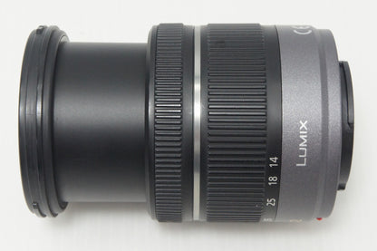 良品 Panasonic LUMIX G VARIO 14-42mm F3.5-5.6 ASPH. MEGA O.I.S. H-FS014042 AFレンズ マイクロフォーサーズ フード付 260928v