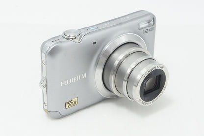 良品 FUJIFILM 富士フイルム FinePix JX200 コンパクトデジタルカメラ シルバー 260928f
