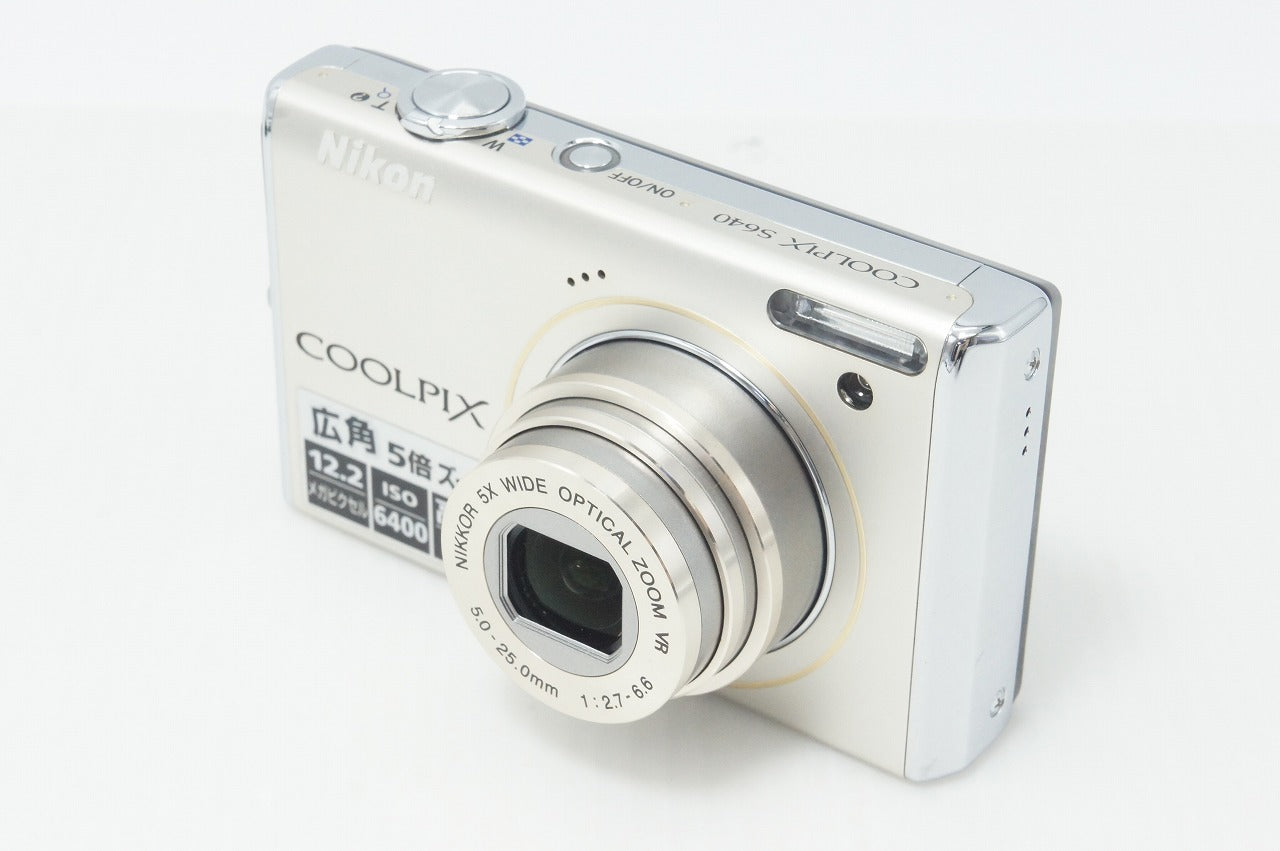 美品 Nikon ニコン COOLPIX S640 コンパクトデジタルカメラ アイス