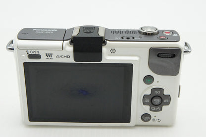 良品 Panasonic パナソニック LUMIX DMC-GF2 ボディ ミラーレス一眼カメラ シェルホワイト 251220d