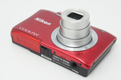 Nikon COOLPIX S2900 Compact Digital Camera Red, with Original Box 260408j
