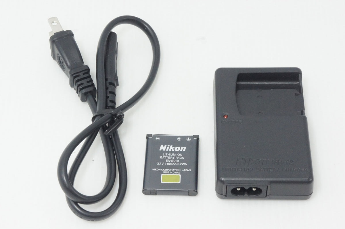 訳あり Nikon ニコン COOLPIX S500 コンパクトデジタルカメラ シルバー 260930u