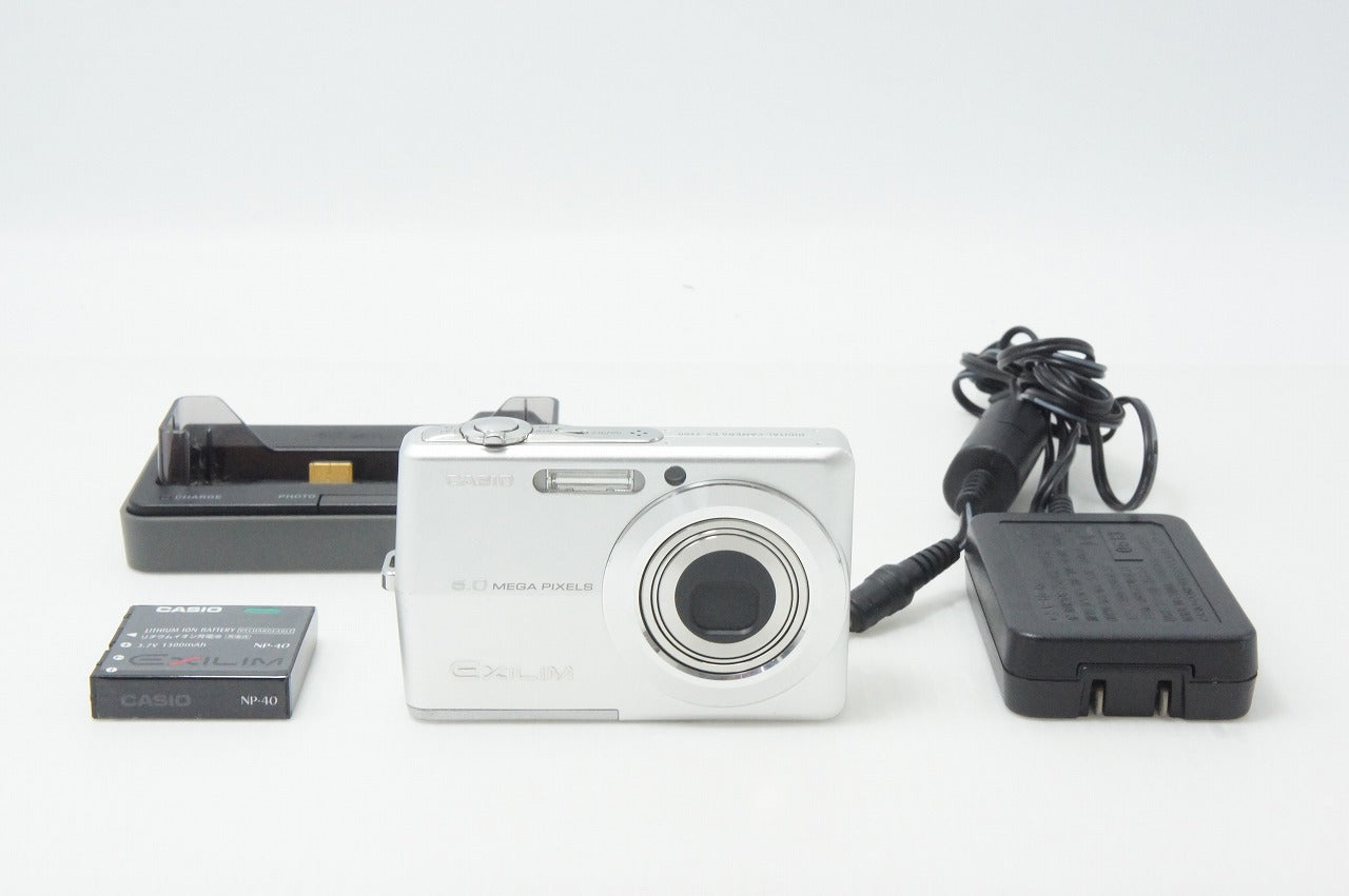 CASIO EX-Z600 コンパクトデジタルカメラ CASIO EX-Z600 コンパクト
