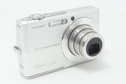 CASIO カシオ EXILIM EX-Z600 コンパクトデジタルカメラ シルバー 260608d