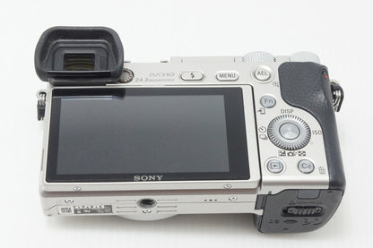 美品 SONY ソニー α6000 ボディ ILCE-6000 ミラーレス一眼カメラ シルバー 260529f