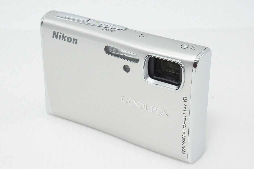 美品 Nikon ニコン COOLPIX S51 コンパクトデジタルカメラ グロスシルバー 260408l