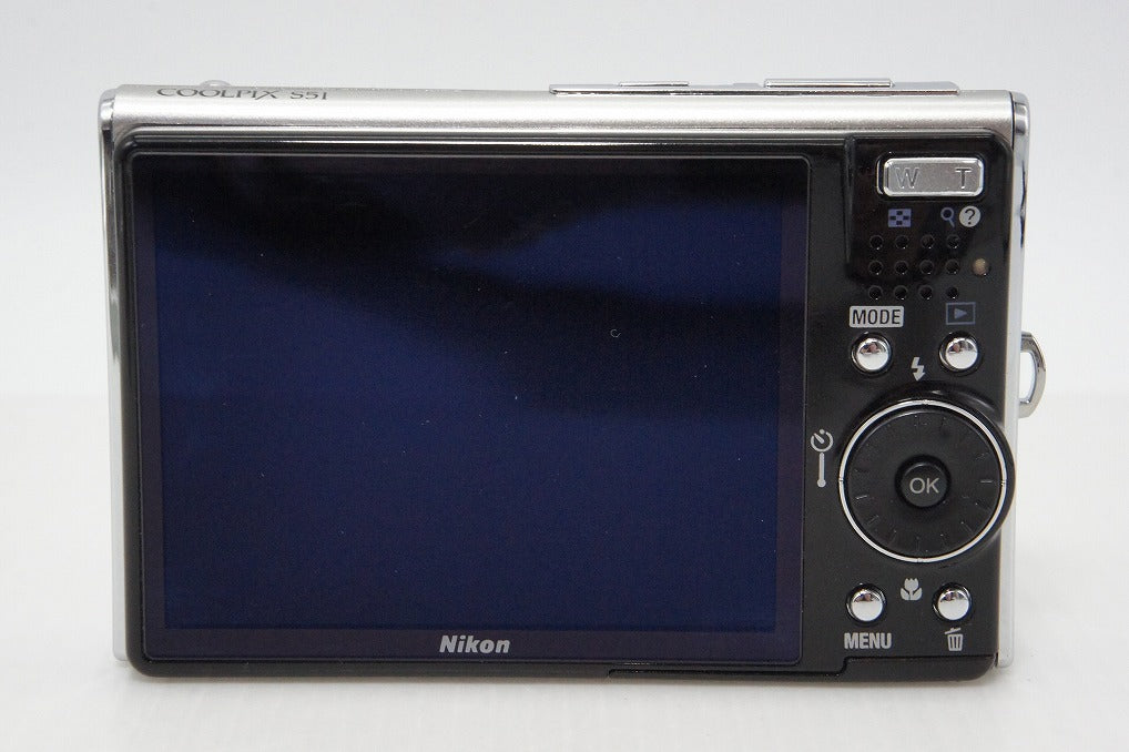 美品 Nikon ニコン COOLPIX S51 コンパクトデジタルカメラ グロスシルバー 260408l