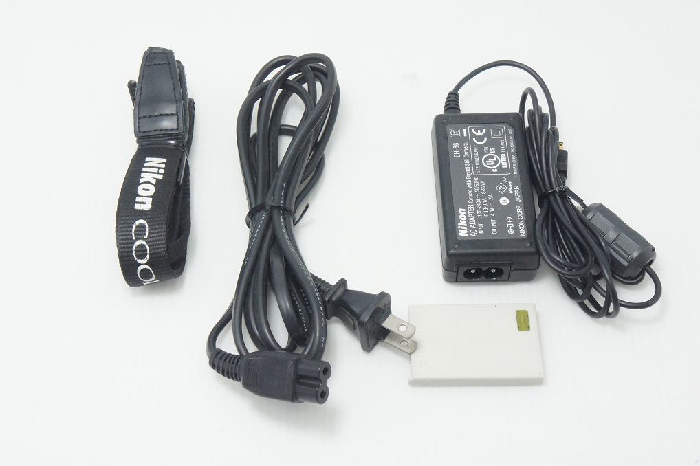 Nikon ニコン COOLPIX P6000 コンパクトデジタルカメラ ブラック 260928g