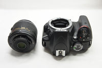 美品 Nikon ニコン D3300 ボディ + AF-S DX 18-55 VR II レンズキット デジタルカメラ 元箱付 240401n