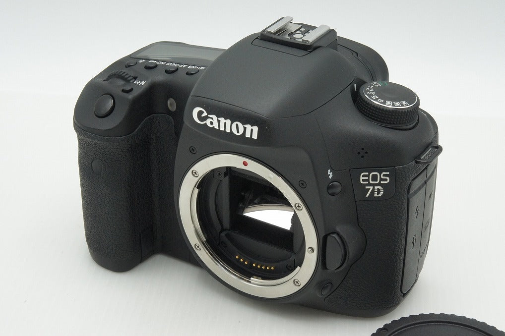 美品 Canon キヤノン EOS 7D ボディ デジタル一眼レフカメラ 260305w
