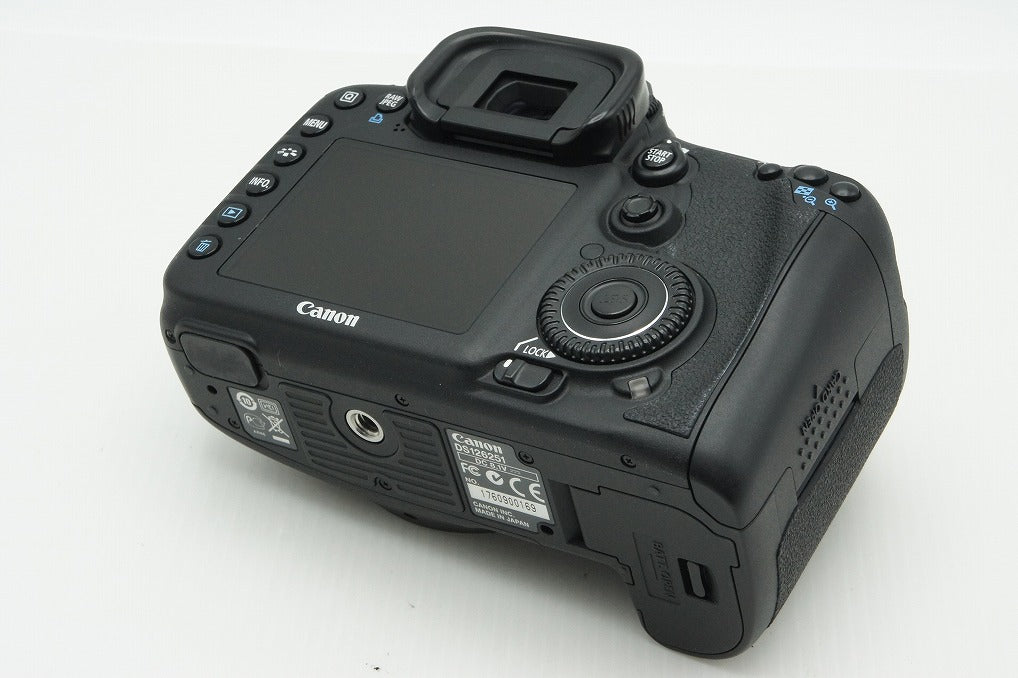 美品 Canon キヤノン EOS 7D ボディ デジタル一眼レフカメラ 260305w