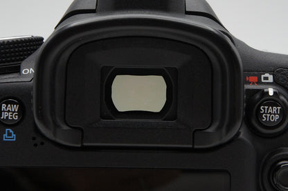 美品 Canon キヤノン EOS 7D ボディ デジタル一眼レフカメラ 260305w