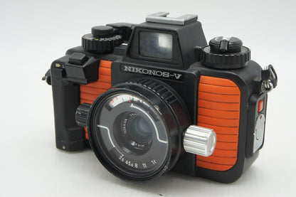 Nikon ニコン NIKONOS-V ボディ + NIKKOR 35mm F2.5 フィルムカメラ オレンジ 260304b