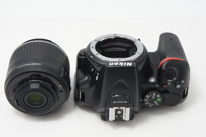 美品 Nikon ニコン D5500 ボディ + AF-S DX 18-55mm VR II レンズキット デジタル一眼レフカメラ ブラック 260609a