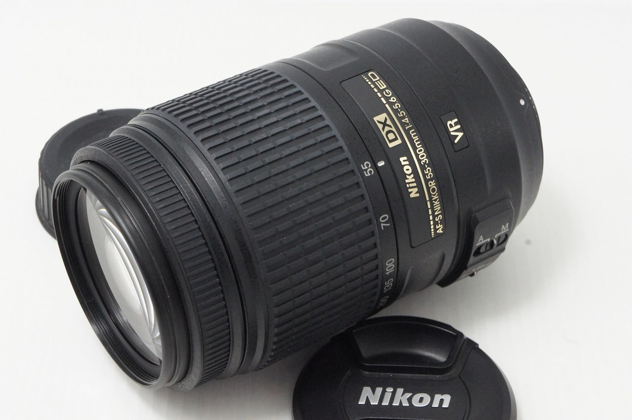 美品 Nikon ニコン AF-S DX NIKKOR 55-300mm F4.5-5.6G ED VR APS-C ズームレンズ フード付 260609b
