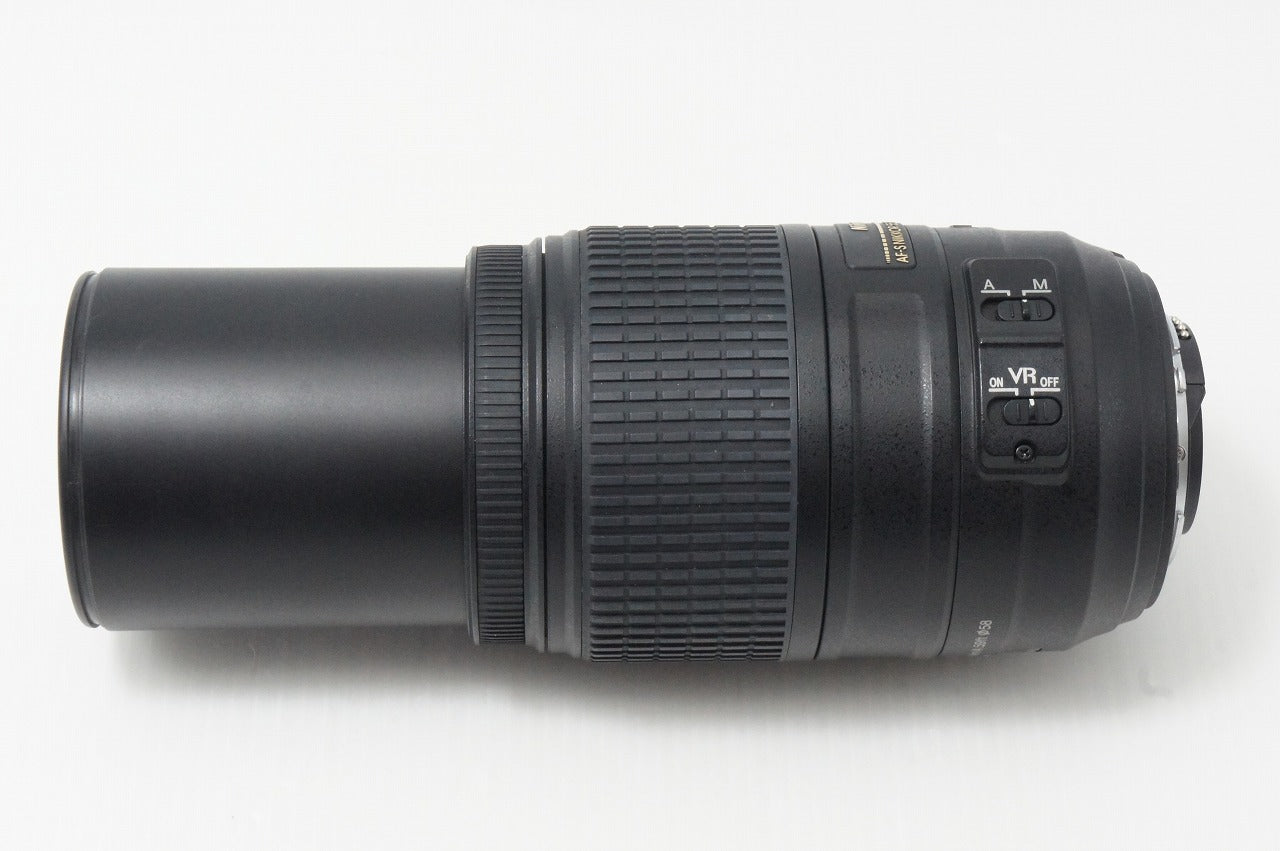 美品 Nikon ニコン AF-S DX NIKKOR 55-300mm F4.5-5.6G ED VR APS-C ズームレンズ フード付 260609b