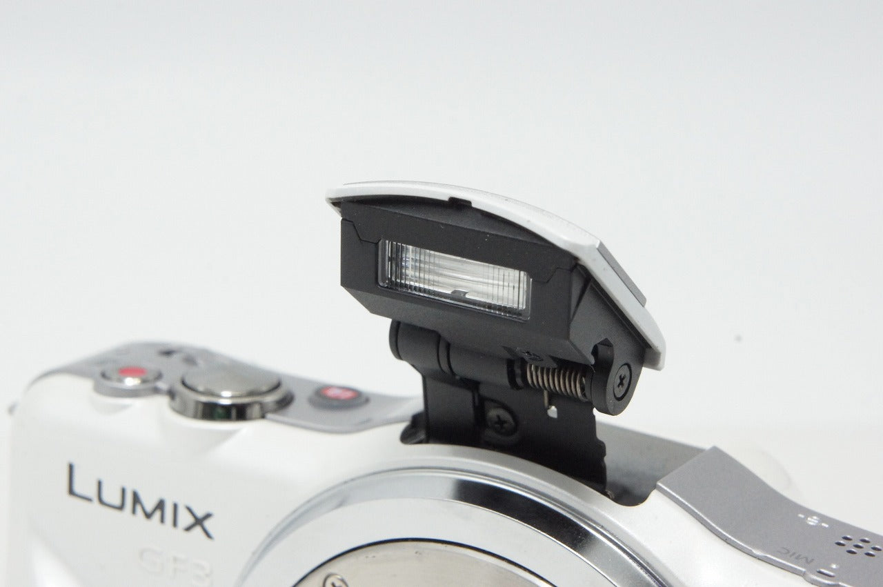 良品 Panasonic パナソニック LUMIX DMC-GF3 ボディ ミラーレス一眼カメラ シェルホワイト 元箱付 260818sm