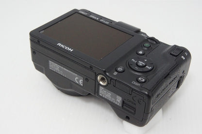 Excellent Condition RICOH GXR + P10 KIT (28-300mm F3.5-5.6 VC) Digital Camera 260409aa