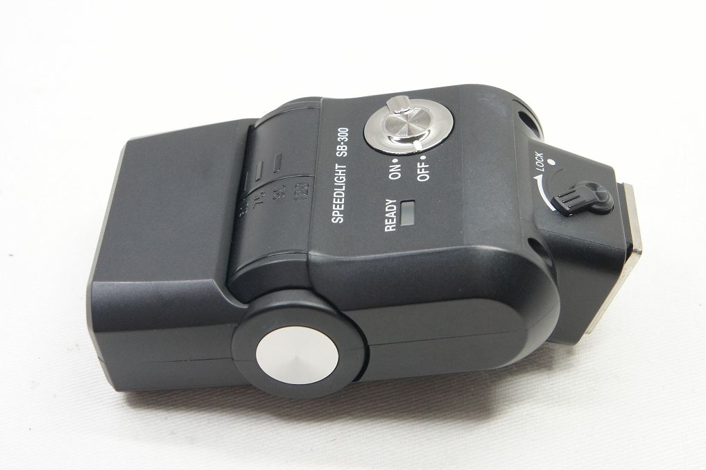 美品 Nikon ニコン ストロボ SB-300 SPEED LIGHT ケース付 250627h