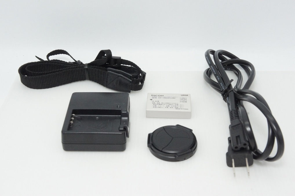 Excellent Condition RICOH GXR + P10 KIT (28-300mm F3.5-5.6 VC) Digital Camera 260409aa