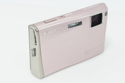 Excellent Condition Nikon COOLPIX S60 Compact Digital Camera Royal Pink With Original Box 260409b